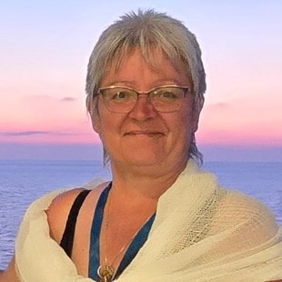 madalaine twitchin - travel agent - ftgtravel